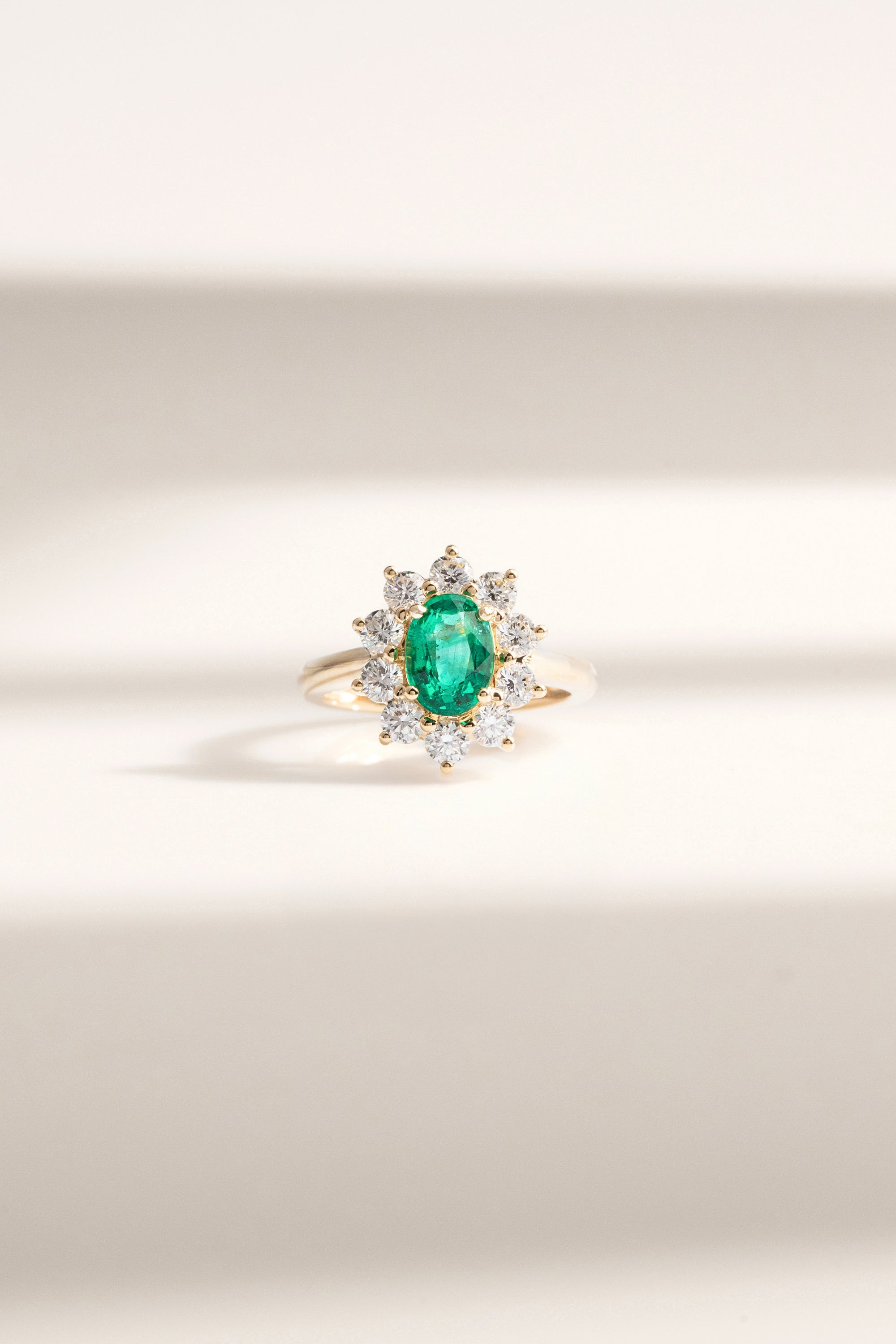 Bague de fiançailles avec Emeraude de Zambie