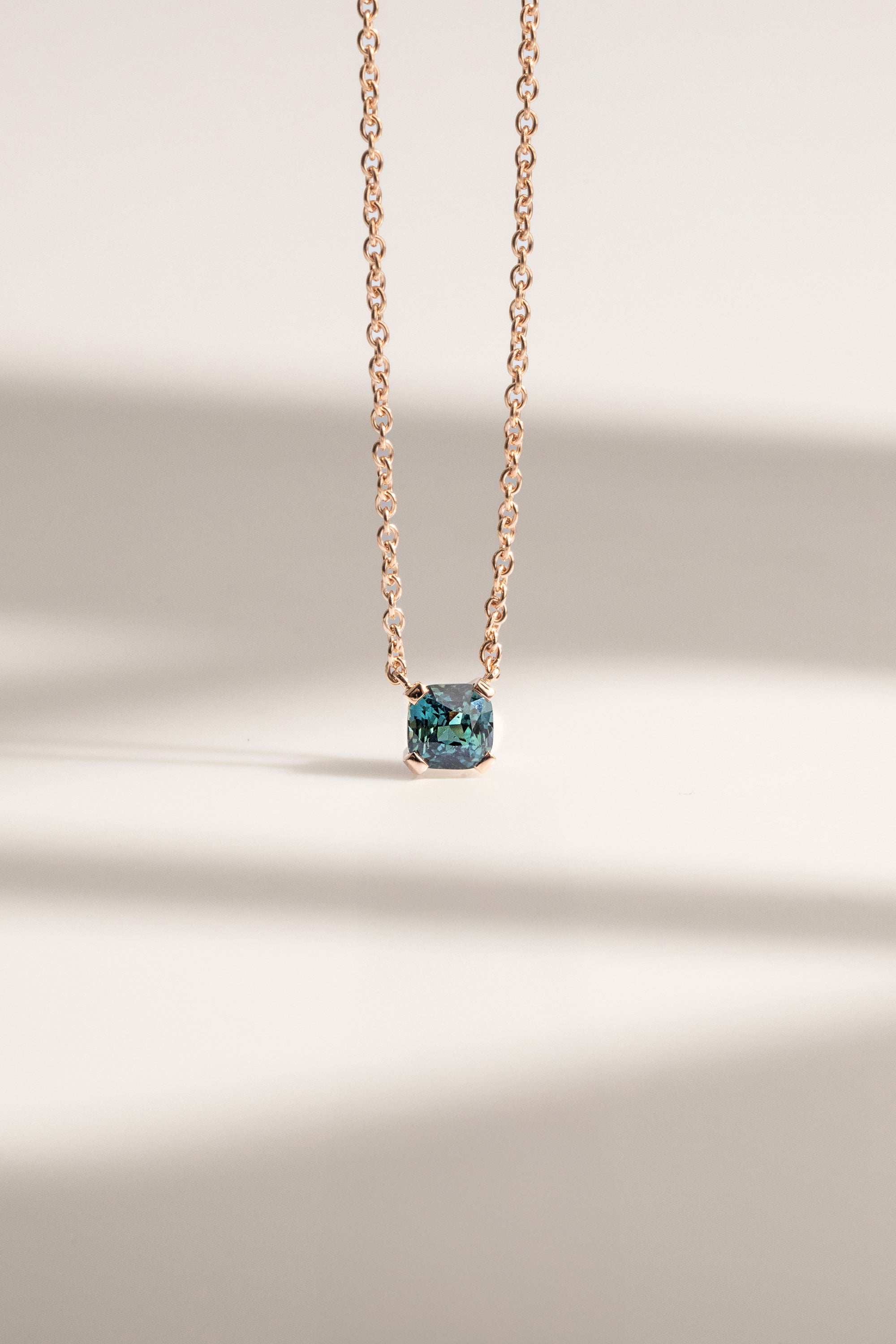 Pendentif avec Saphir Teal