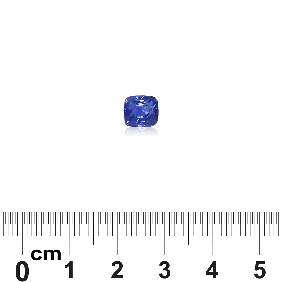 Le Saphir Bleu · 3,03ct de Bonnot Paris est présenté sur un fond blanc avec une échelle métrique en dessous, détaillant ses dimensions.