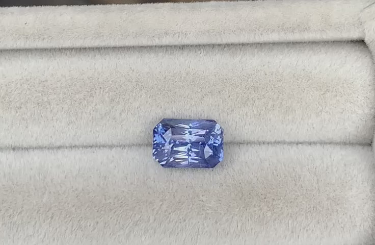 saphir-bleu-radiant-3-05ct-video-2