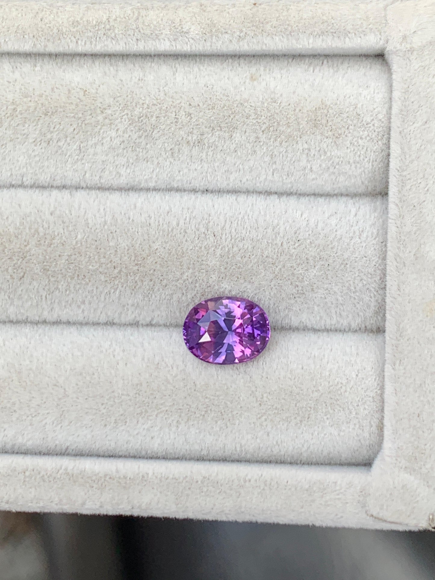 saphir-multicolore-ovale-2-01ct-photo-1