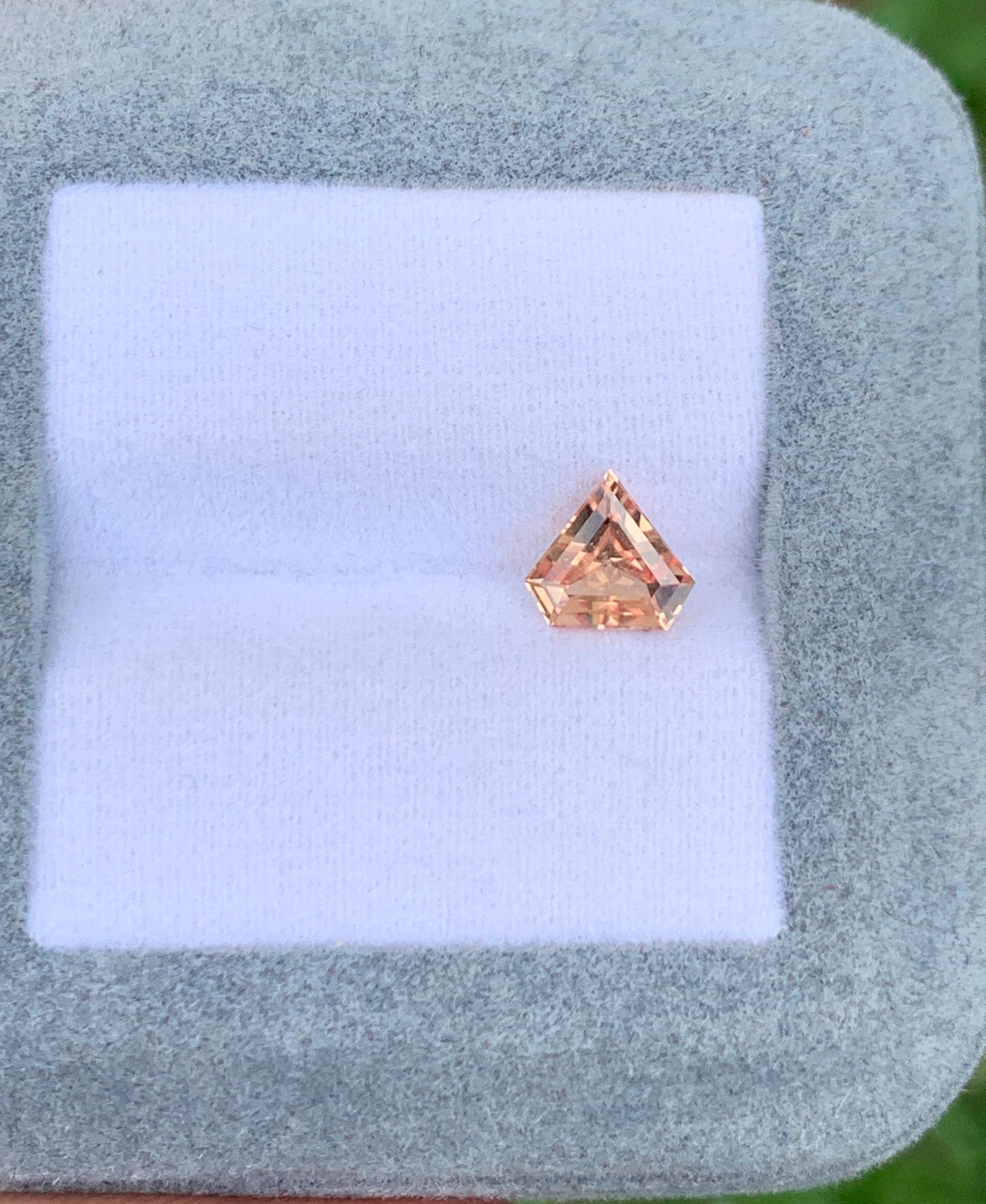 saphir-p-che-Kite-1-05ct photo2