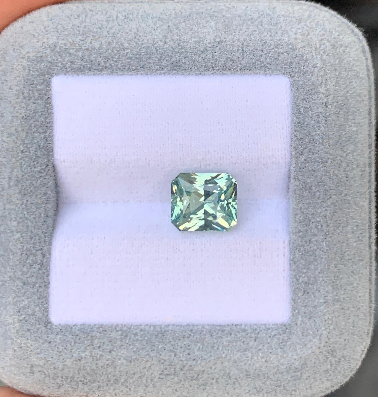saphir-vert-radiant-3-55ct-photo-1