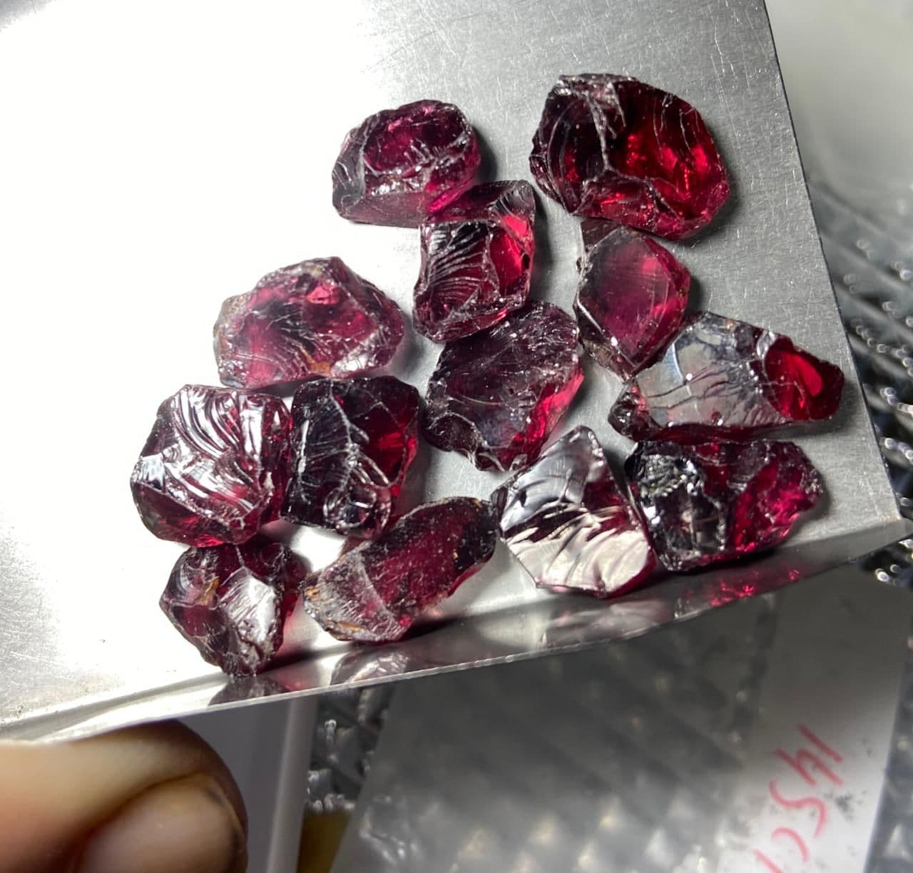 étude — rouge coussin 2,24 ct