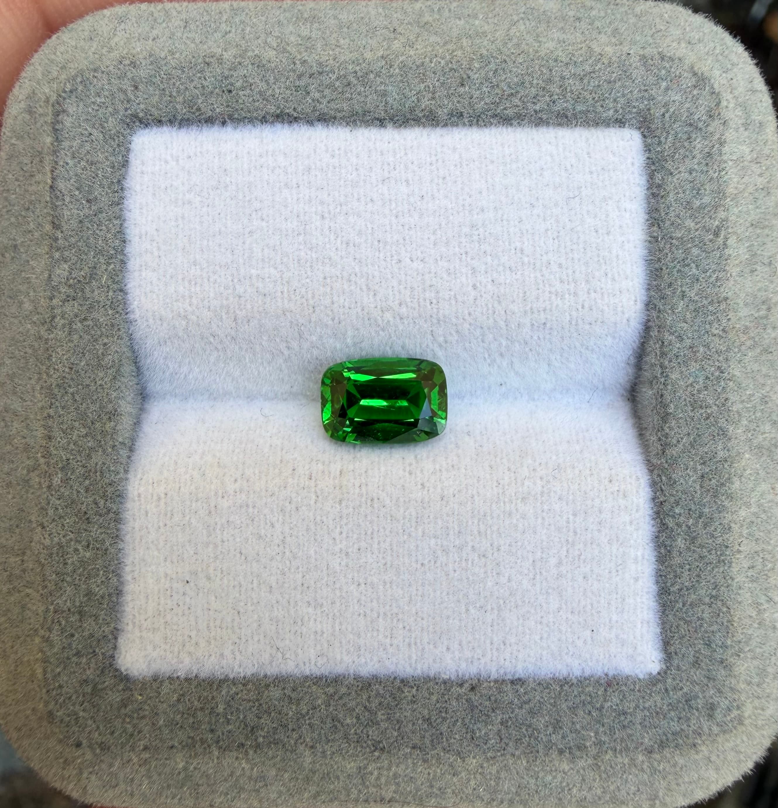 exemple — grenat 1,53 ct
