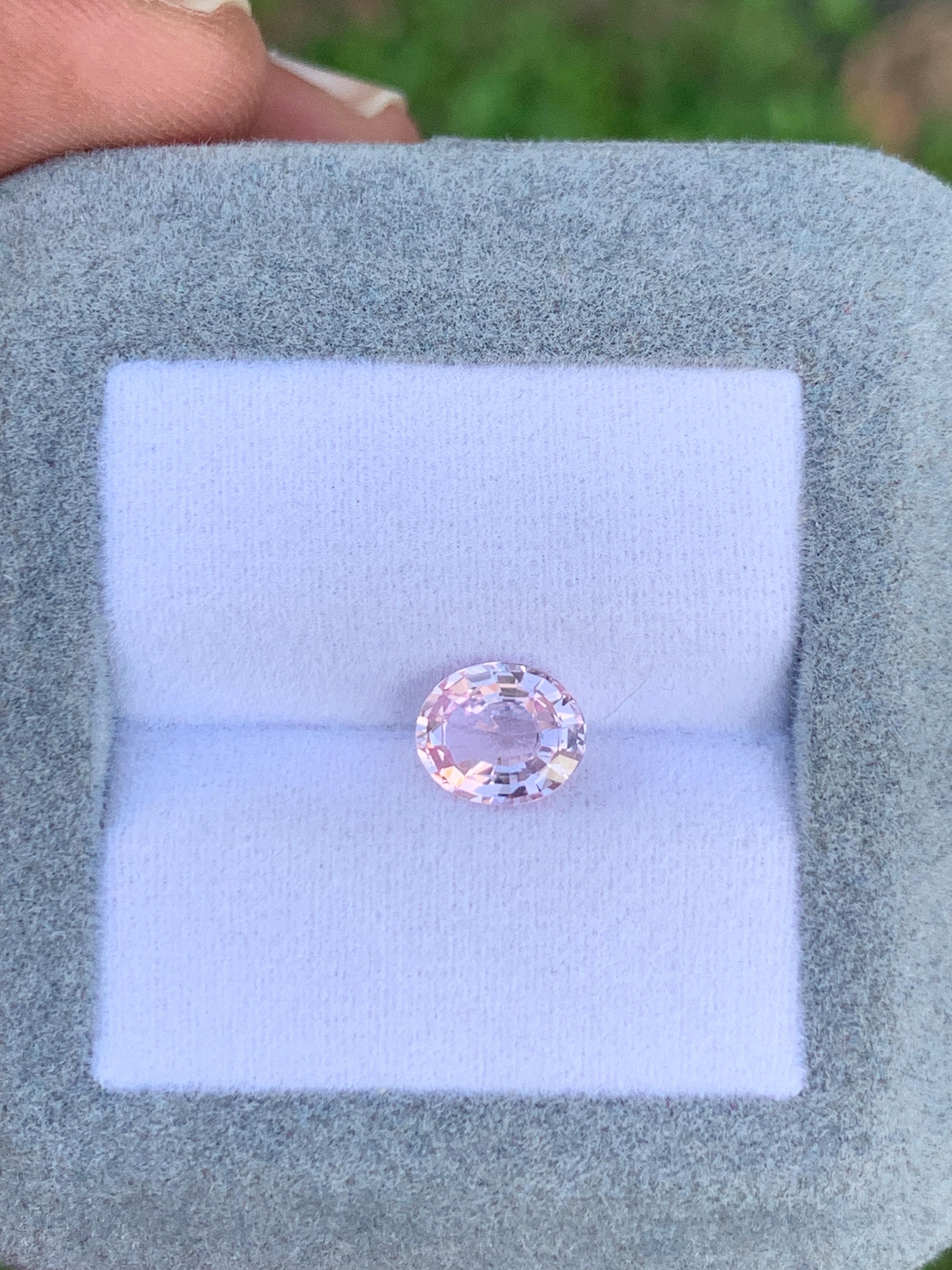 exemple — saphir orange 1,56 ct