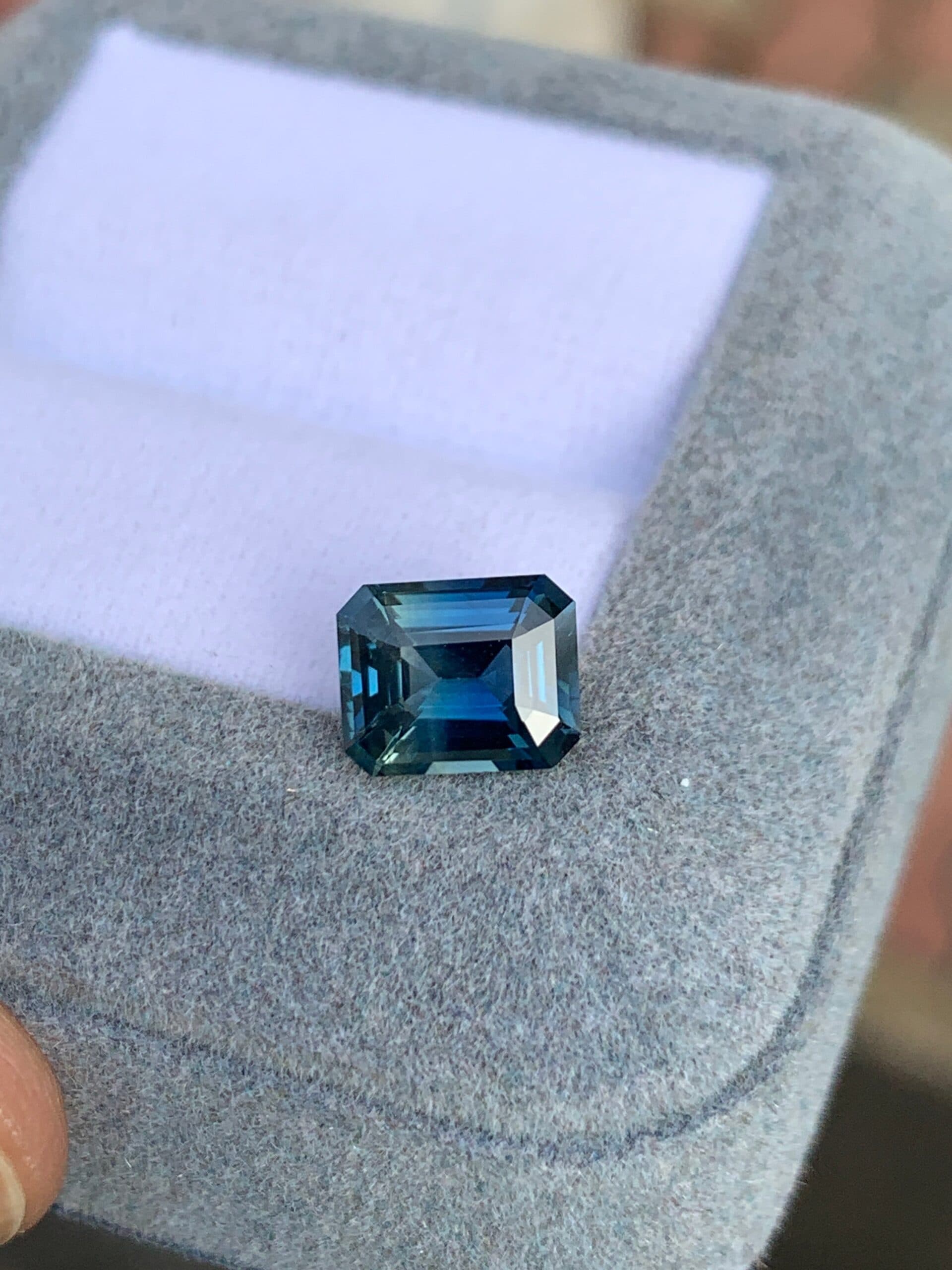 Saphir Teal Rectangle de 2,40ct