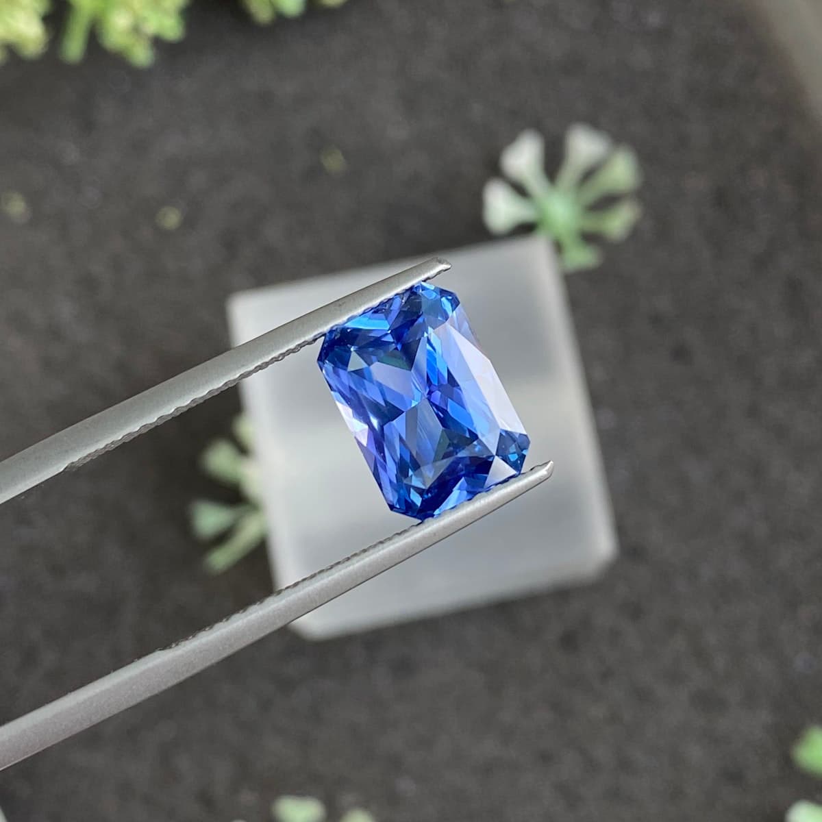 Saphir Bleu Rectangle de 4,13ct