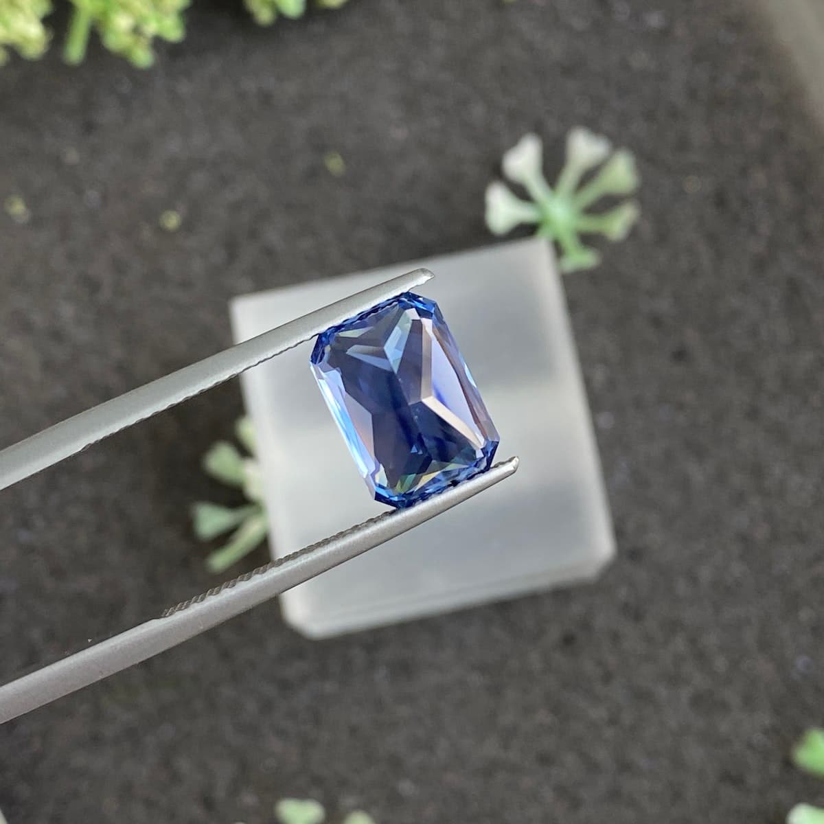 Saphir Bleu Rectangle de 4,13ct