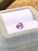 Saphir Violet Fantaisie de 1,03ct