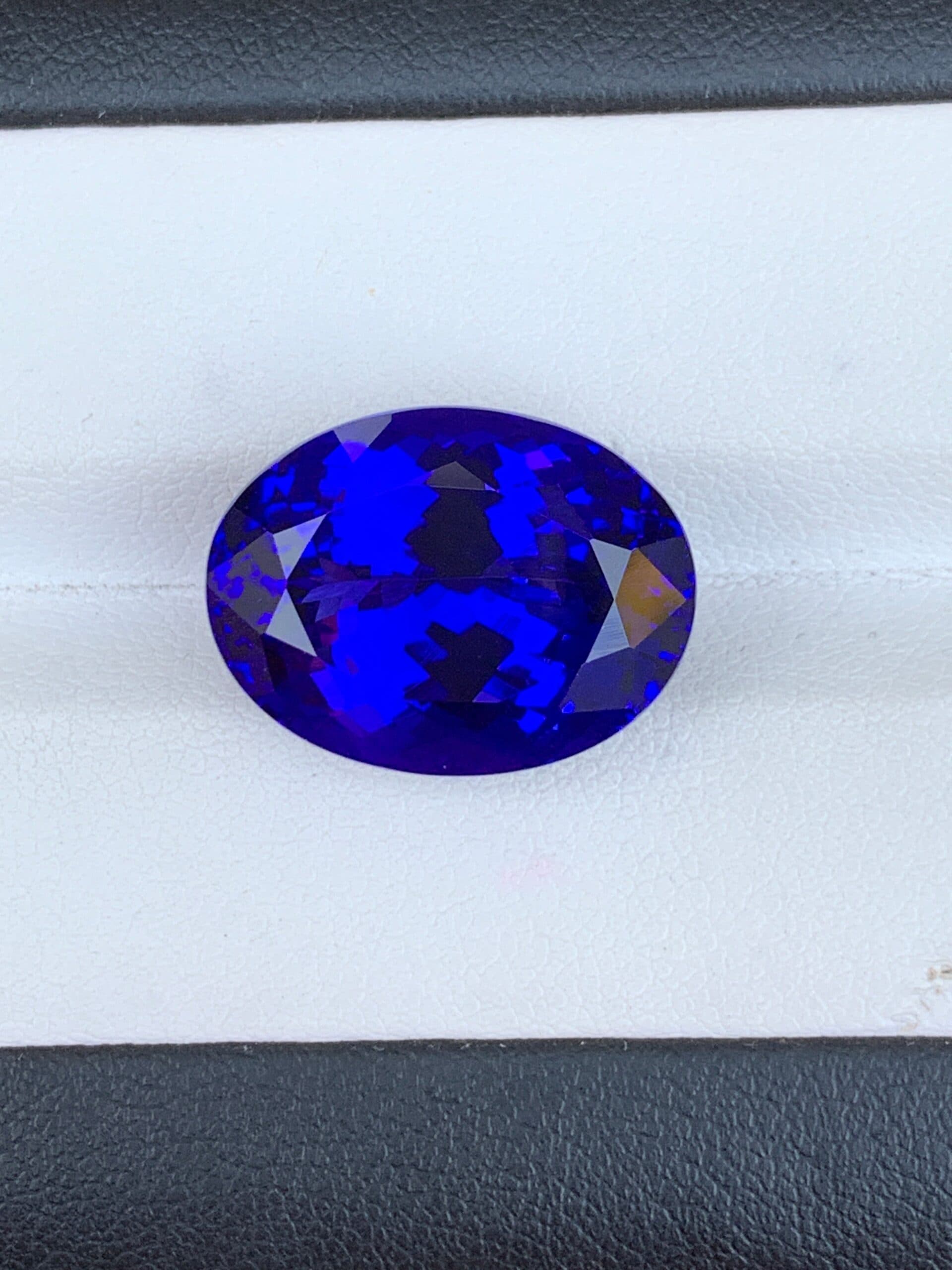Tanzanite Ovale da 21,30 ct