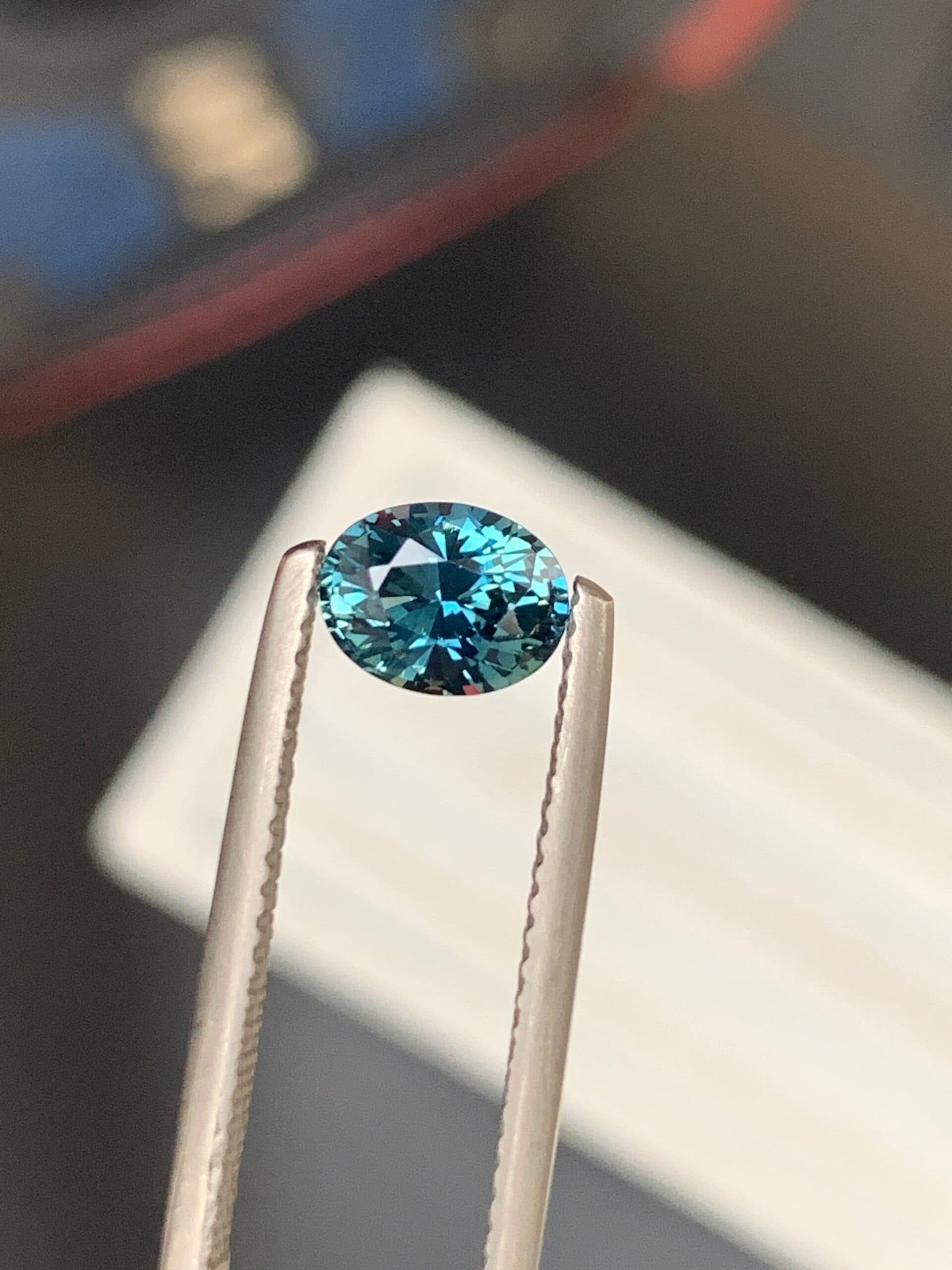 Zafiro Teal Ovalado de 1,25ct