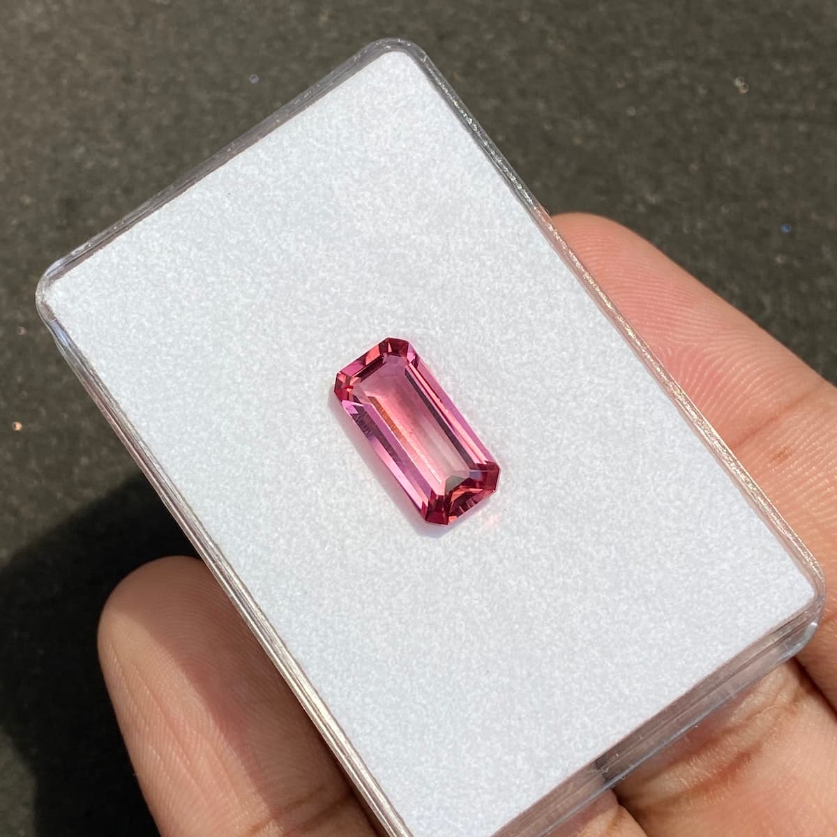 Pinke Turmalin Rechteck 3,95 ct