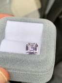Zafiro Violeta Talla Esmeralda de 3,56ct