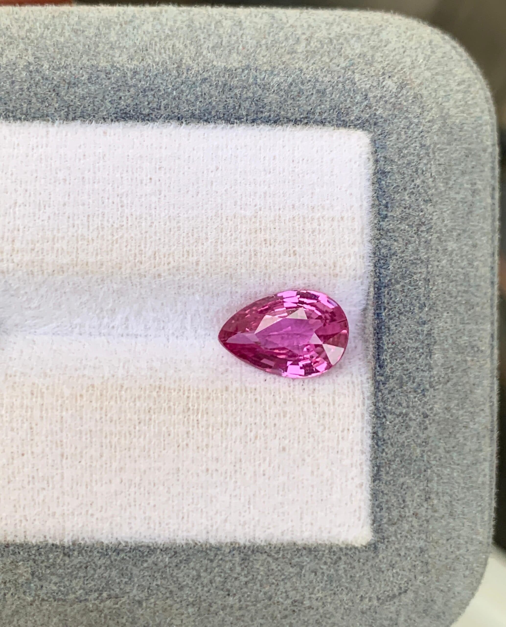 Pink Sapphire Pear of 2.25ct — Madagascar