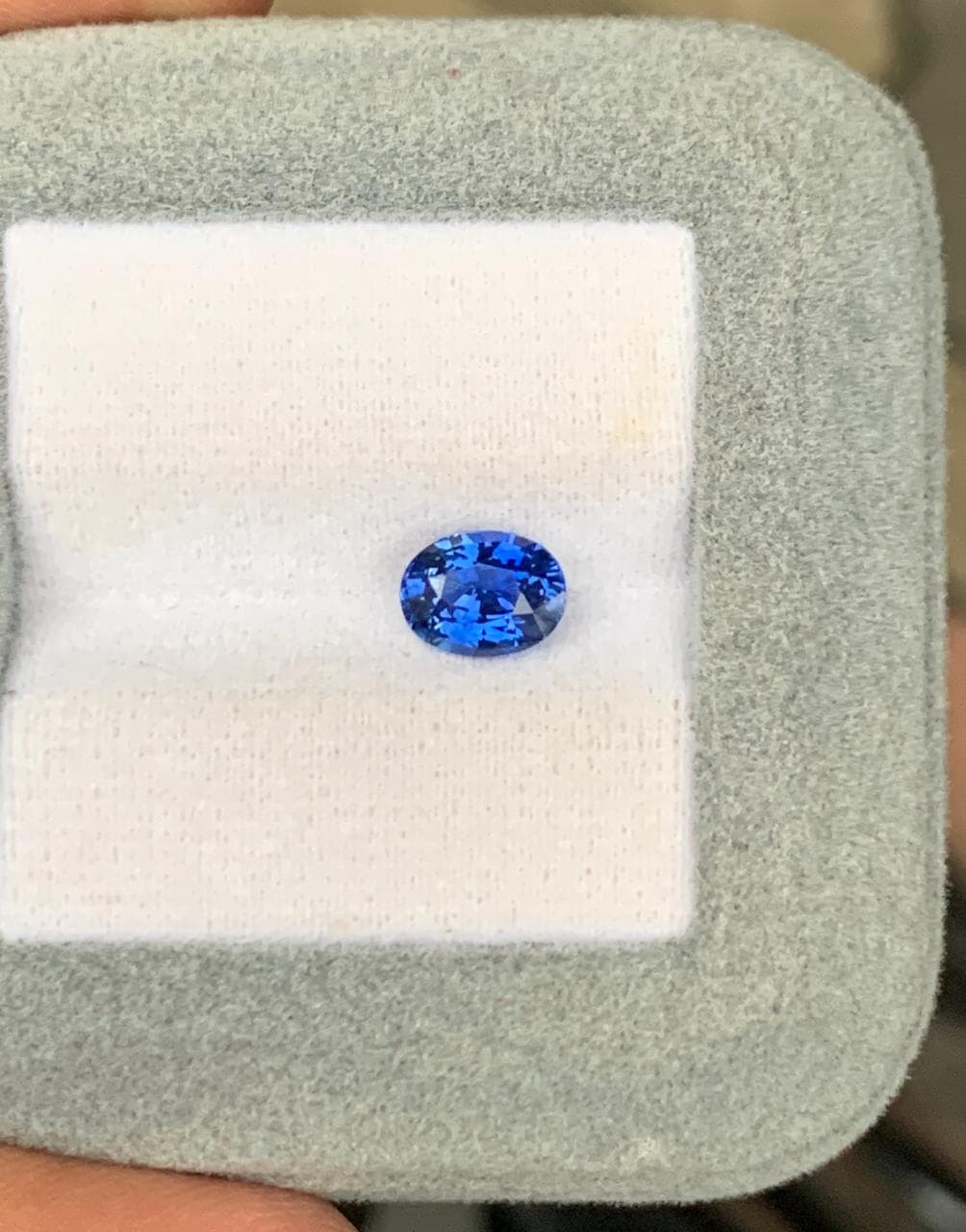 Zaffiro Blu Ovale da 1,57ct — Sri Lanka
