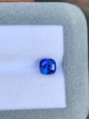 Blauer Saphir Kissenschliff 2,20 ct