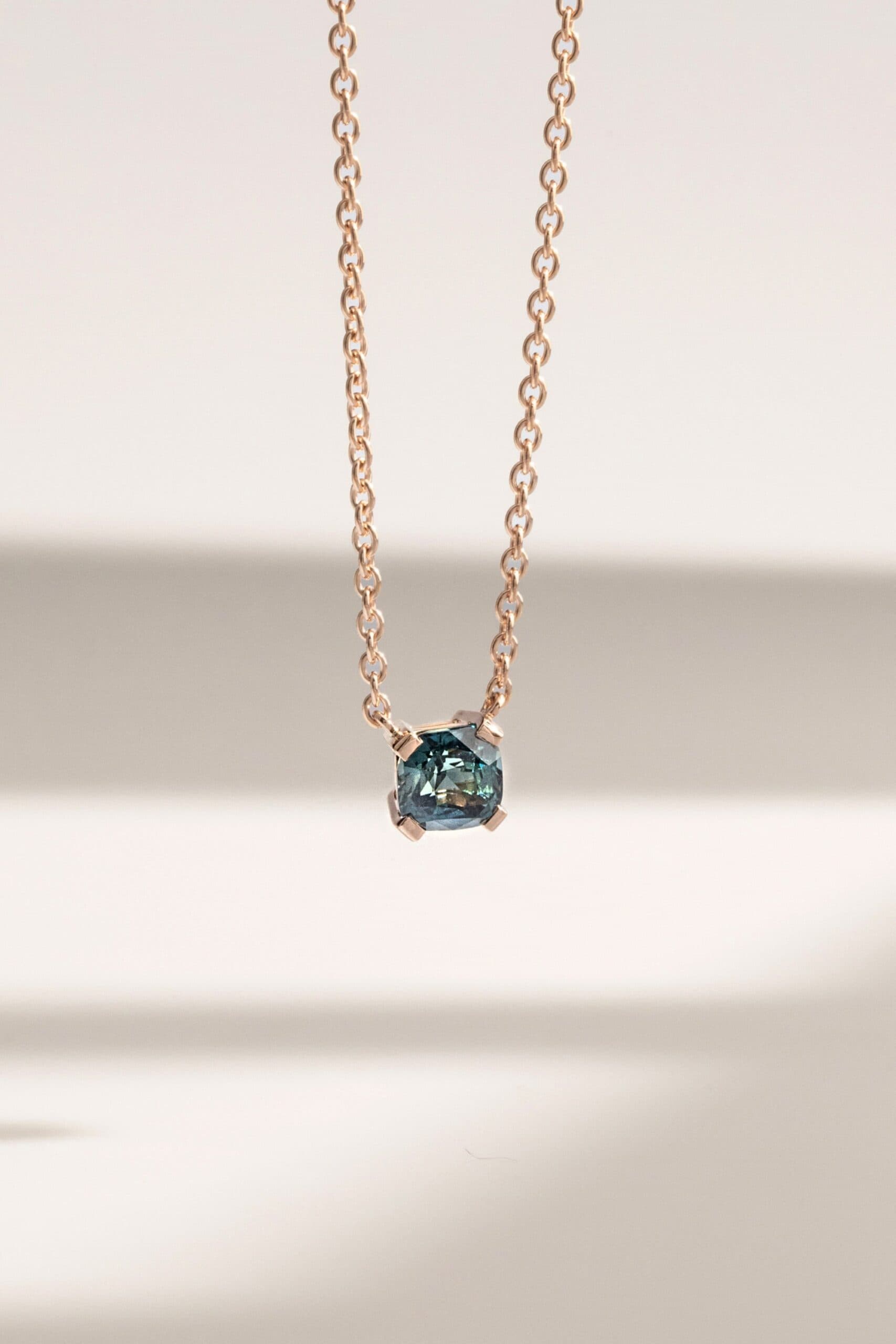 pendentif saphir teal