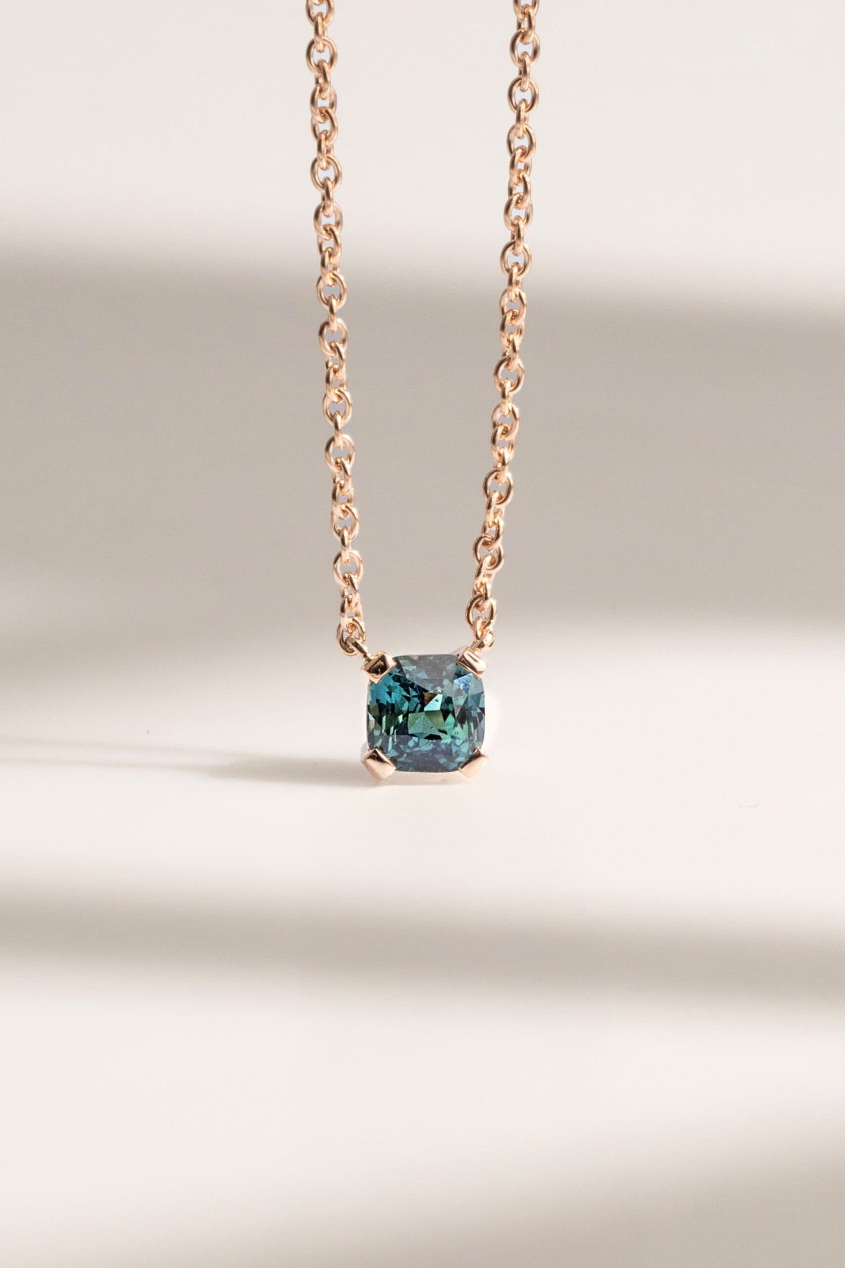 pendentif saphir teal