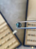 Teal-Saphir Oval 1,12 ct — Madagaskar