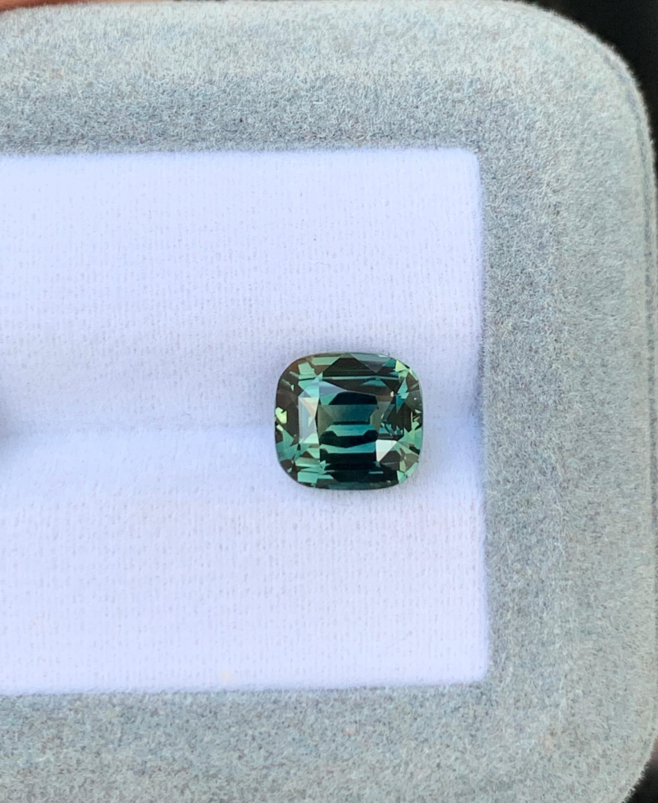 Teal Sapphire Cushion 4.52ct