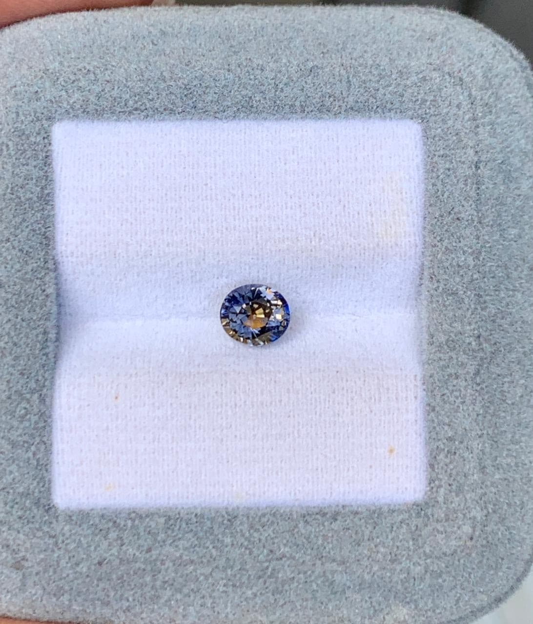 Safira Oval de 1,04ct