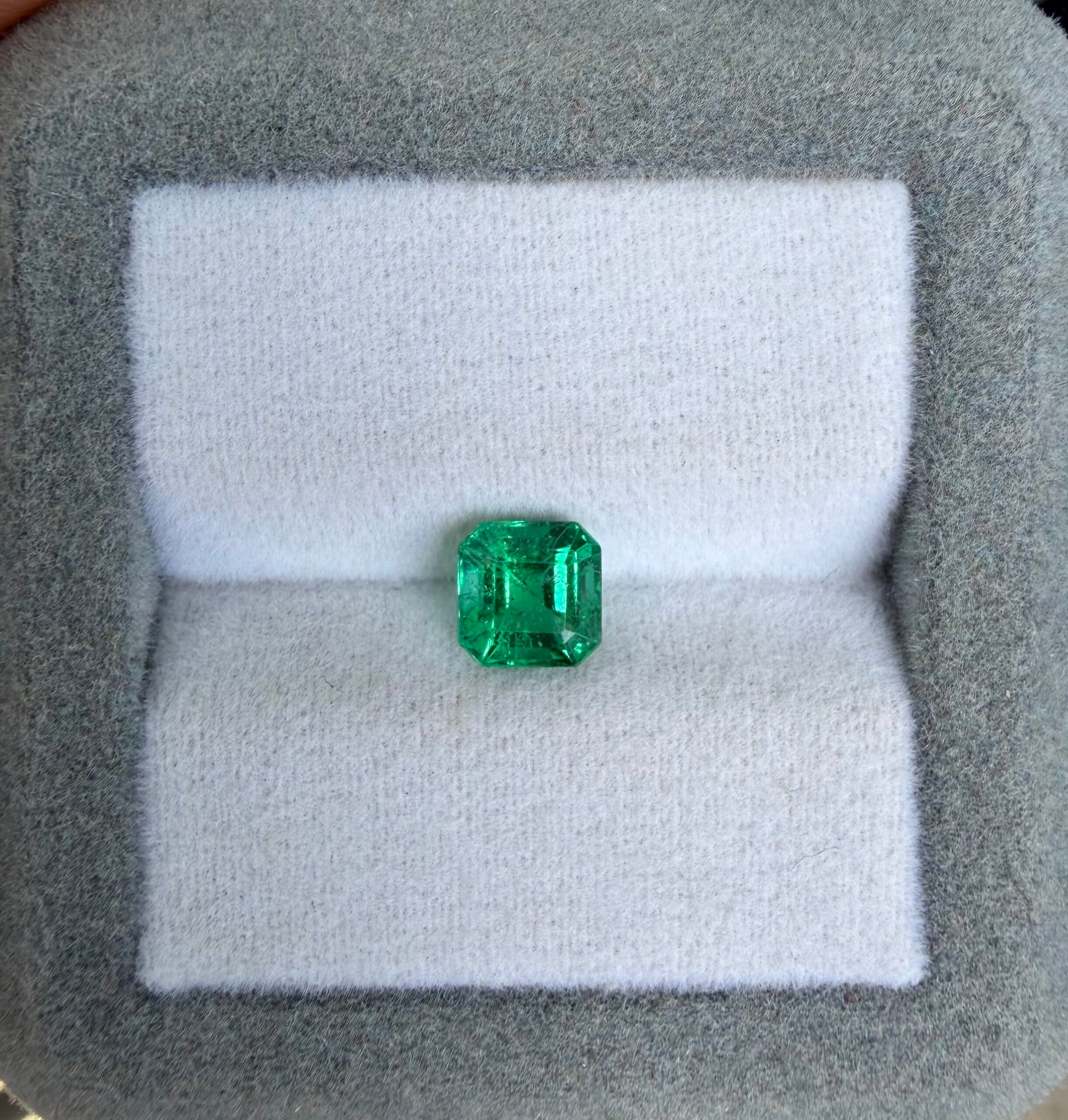 Emeraude de Zambie Carré de 0,96ct — Zambia image 2