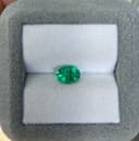 Emeraude de Zambie Ovale de 1,05ct — Zambia, Huilage Léger