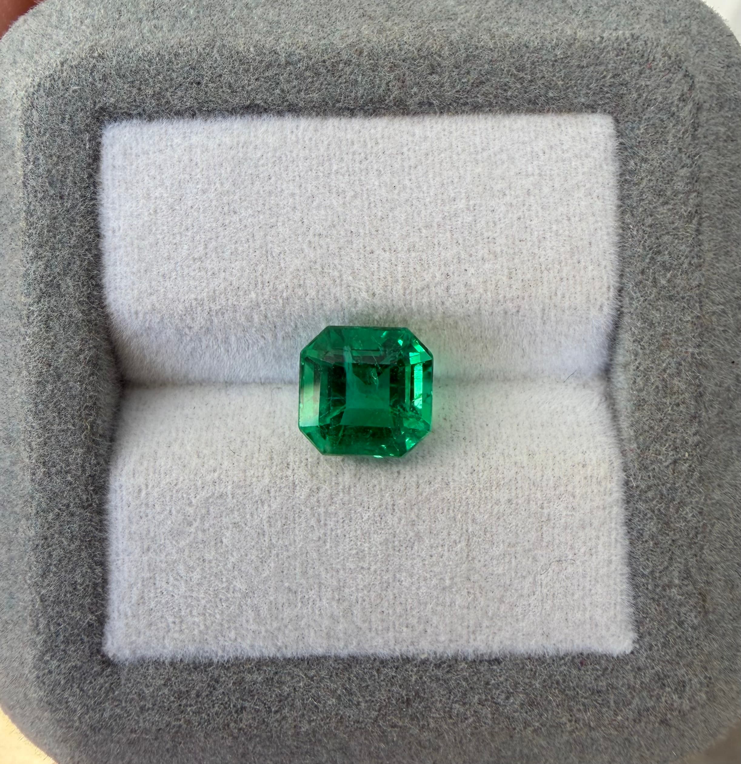 Emeraude de Zambie Carré de 2,55ct