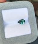 Teal-Saphir im Tropfenschliff, 1,67 ct — Madagaskar