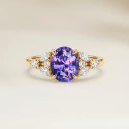 Ring Floral Violetter Saphir Oval 1,65 ct