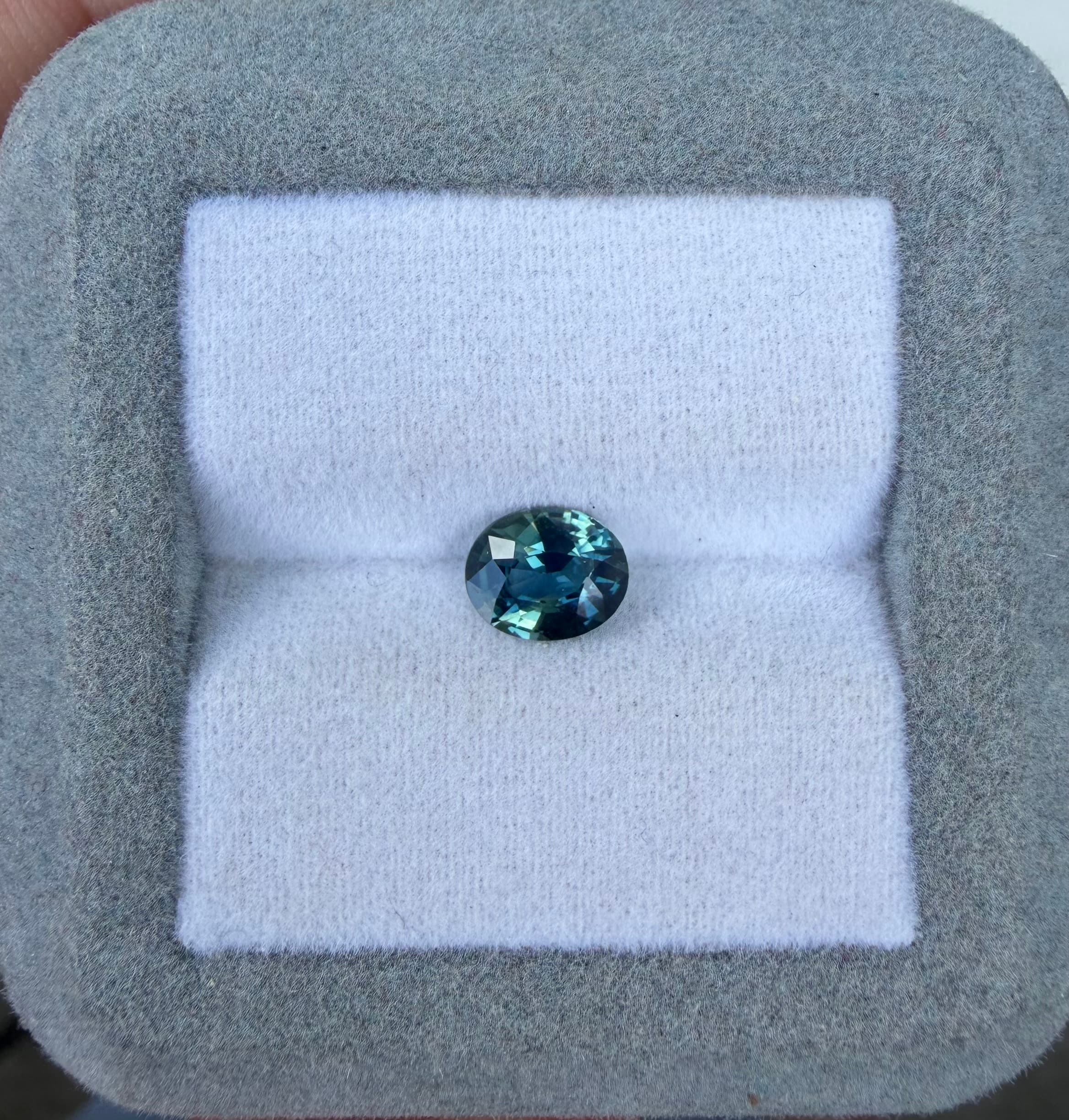 Teal Sapphire Oval 1.21ct