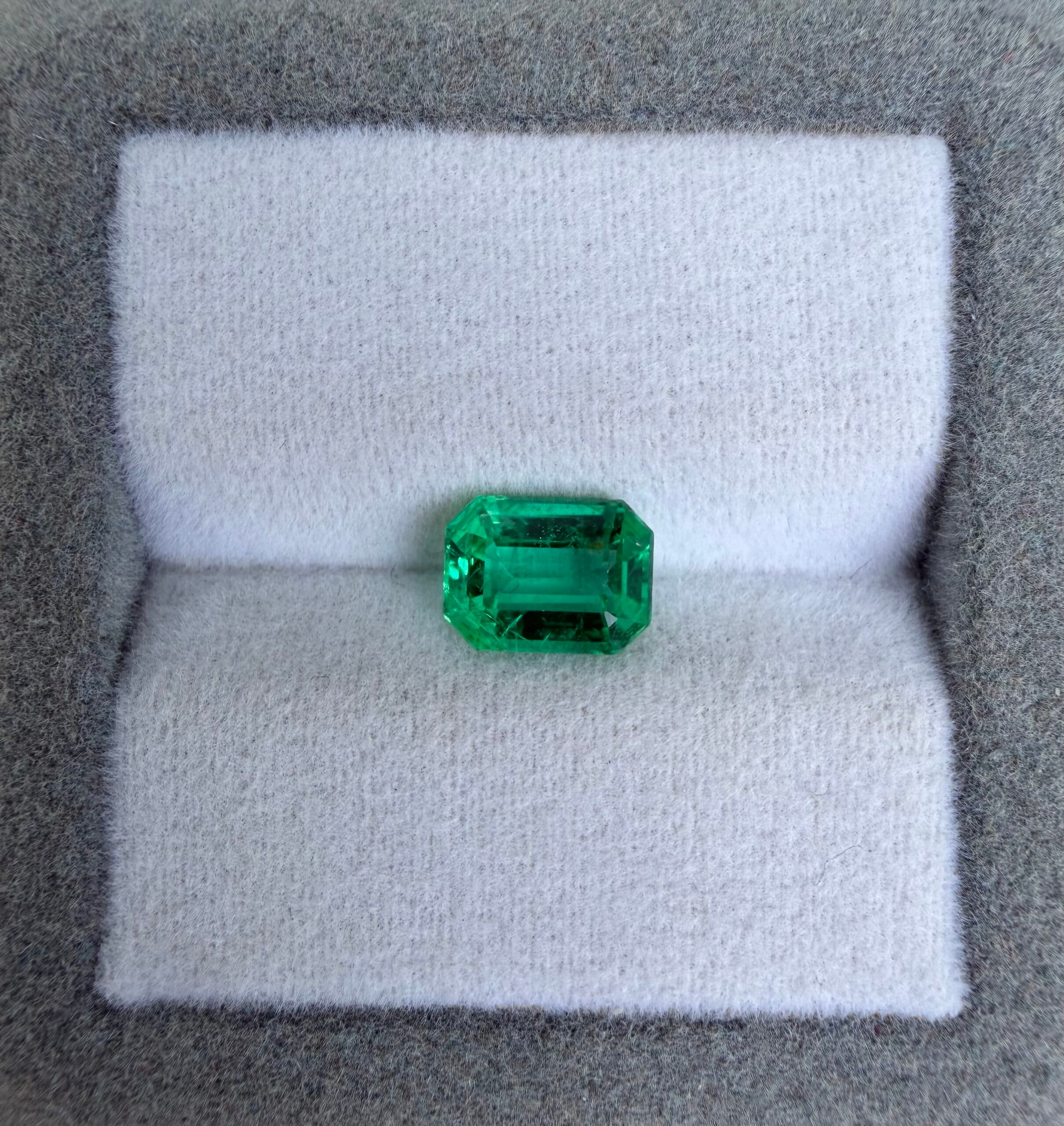 Zambian Emerald Rectangle 1.32ct — Zambia