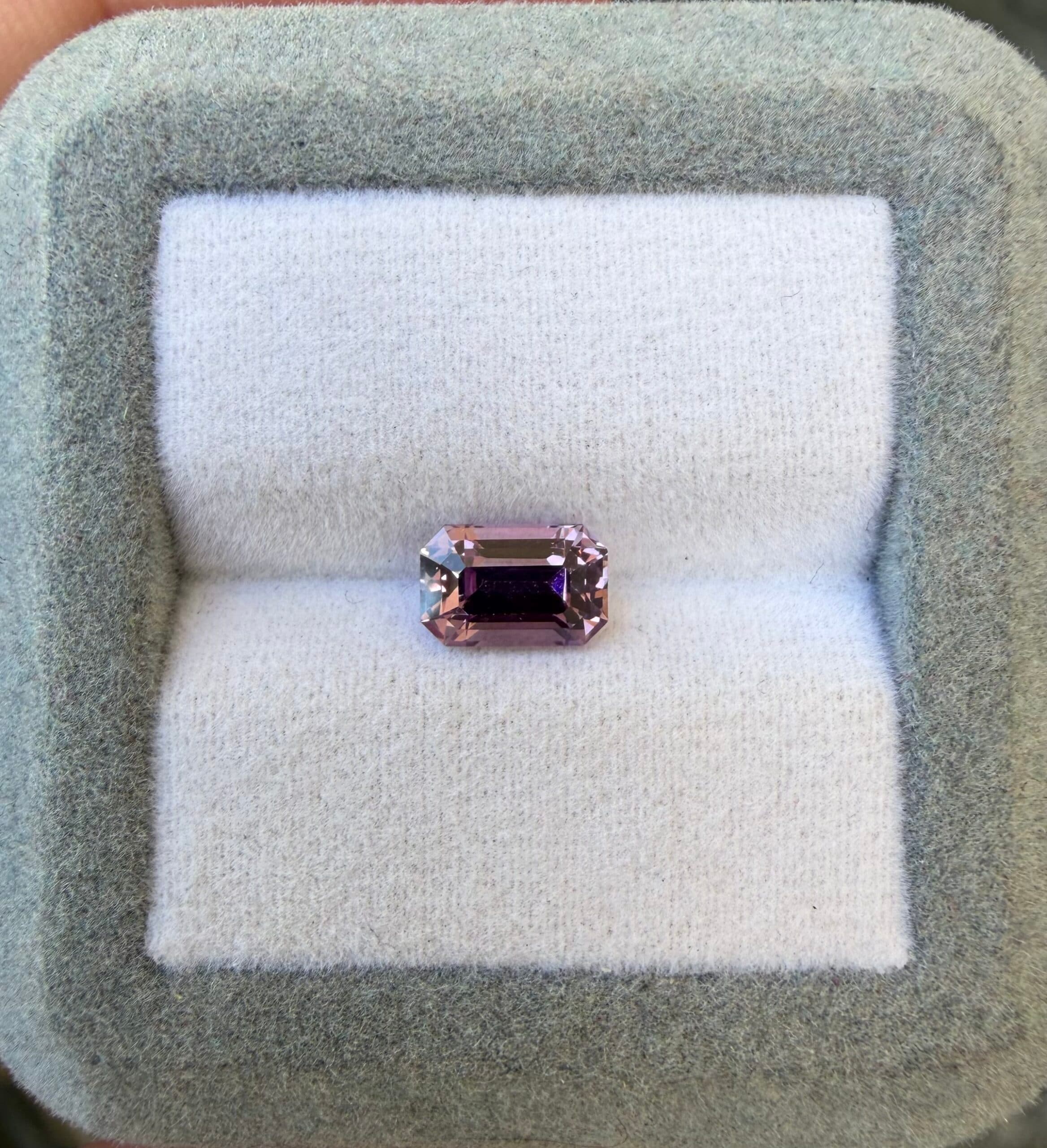 Spinelle Rectangle de 1,73ct image 3