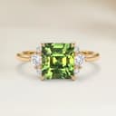 Shoulder-Set Ring Green Sapphire Rectangle 2.56ct