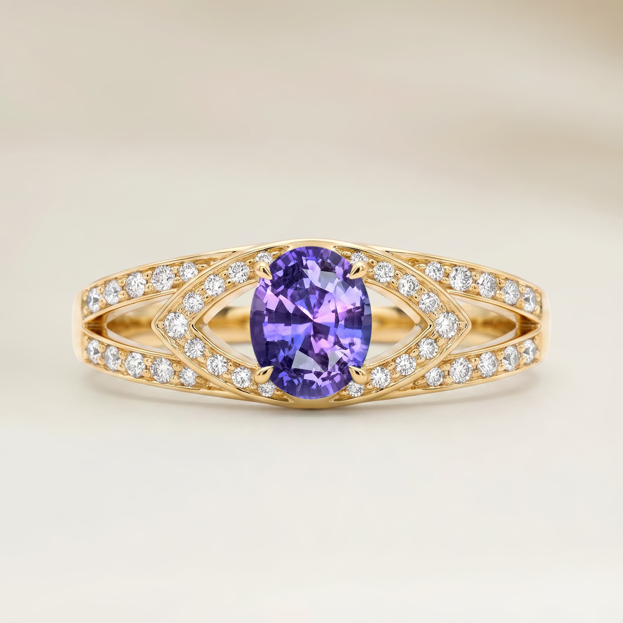 Bague Moderne Saphir Violet Ovale de 1,65ct