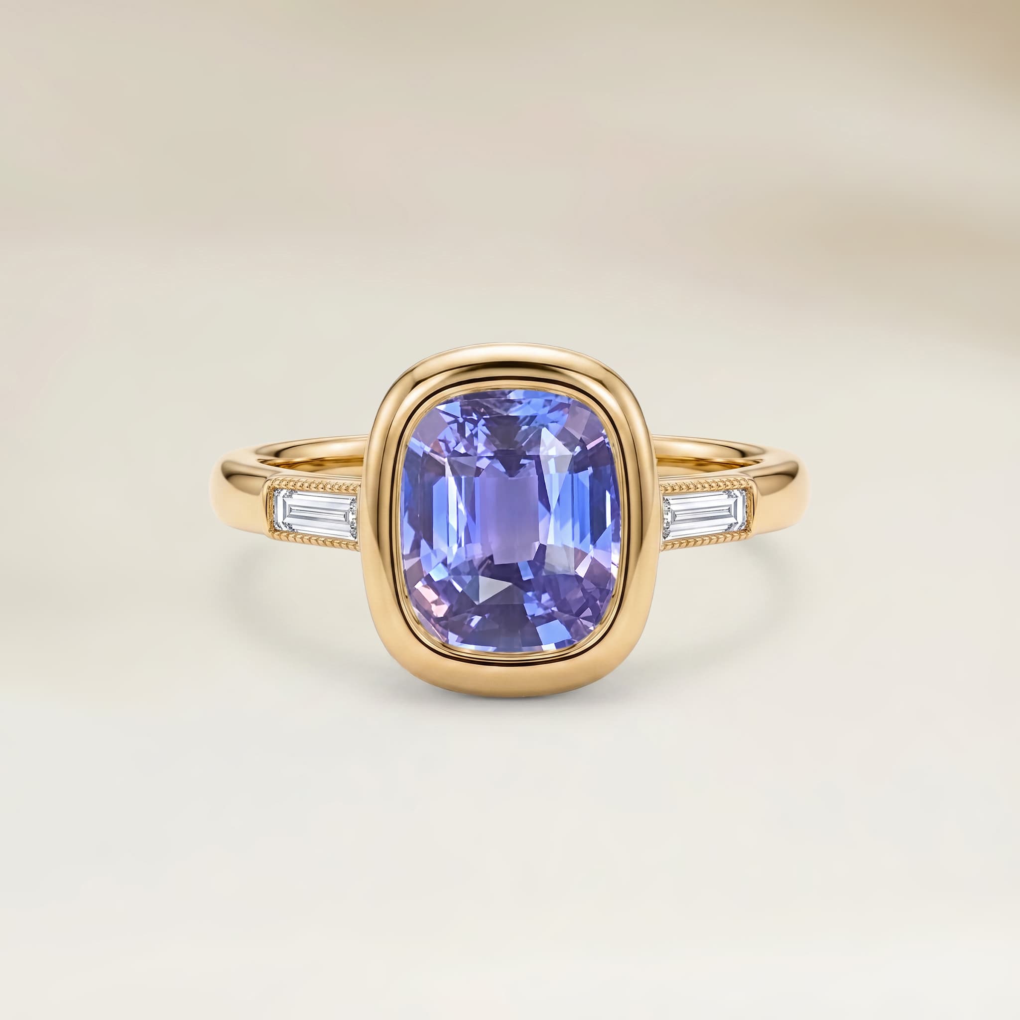 Bague Epaulé Saphir Violet Coussin de 1,02ct