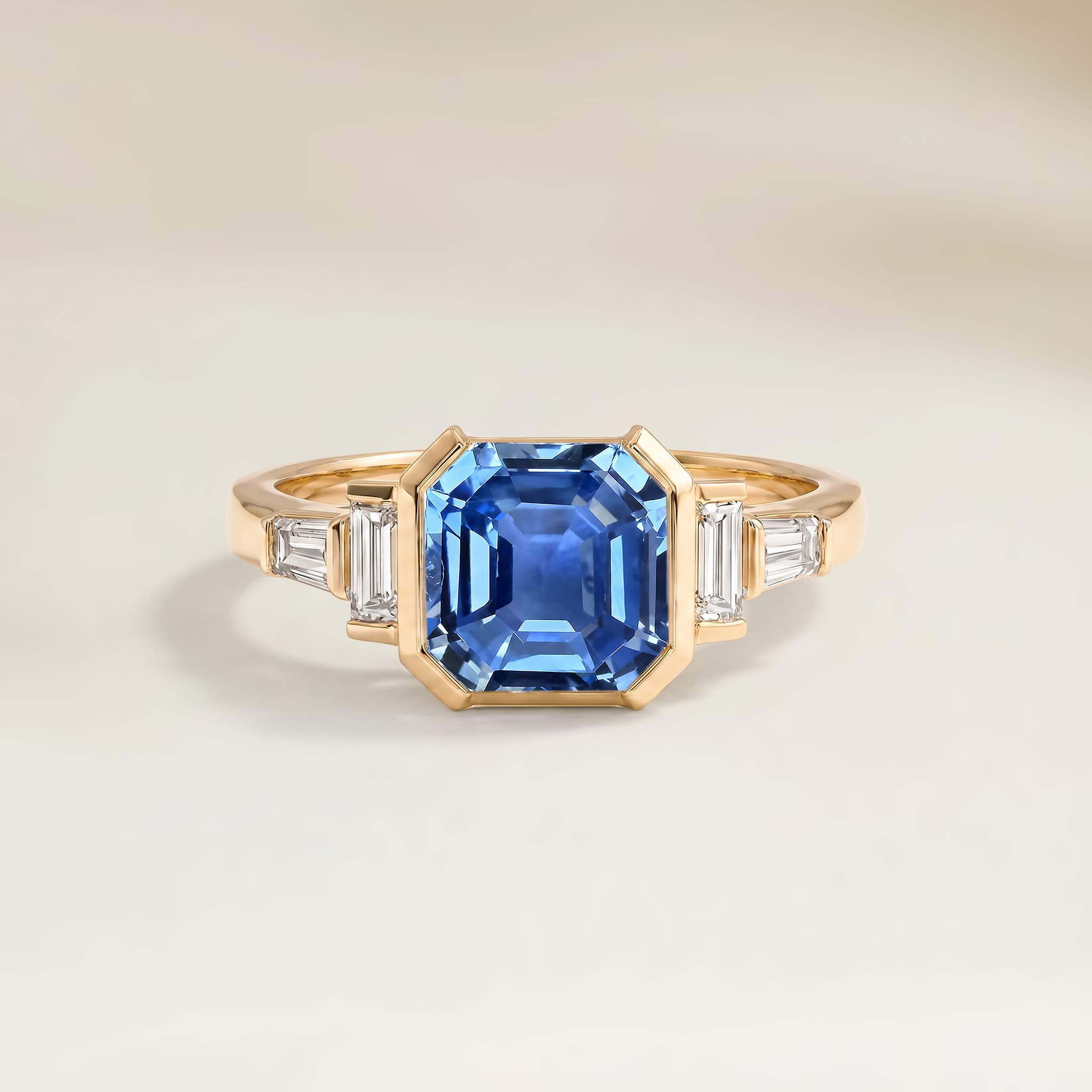 Bague Art Deco Saphir Bleu Rectangle de 1,65ct