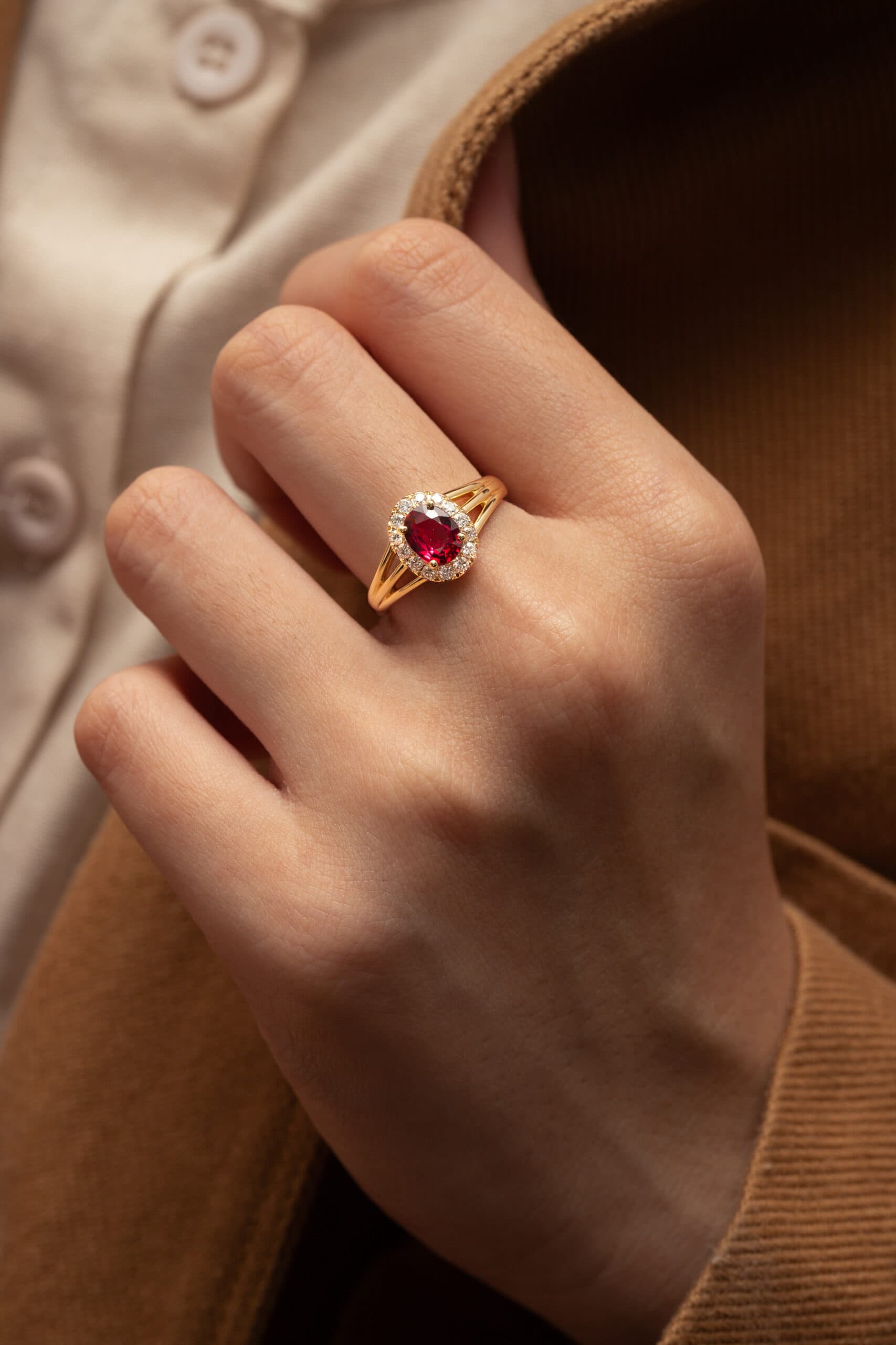 bague de fiancailles rubis mozambique bonnot paris