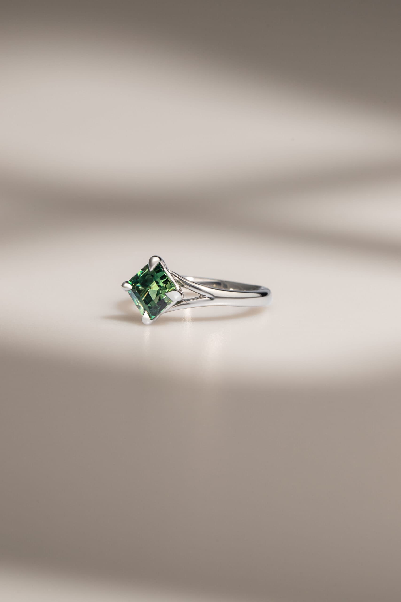 saphir teal platine solitaire bonnot paris