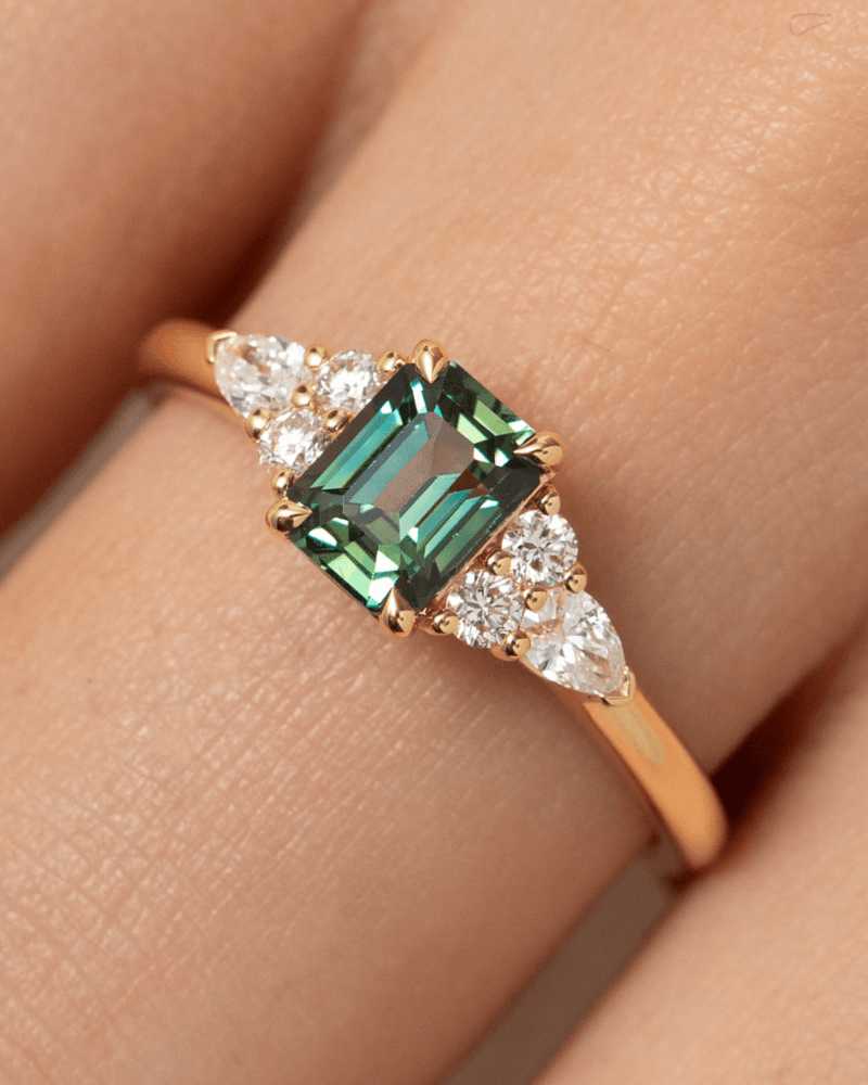 saphir teal madagascar epaule fiancailles bonnot paris