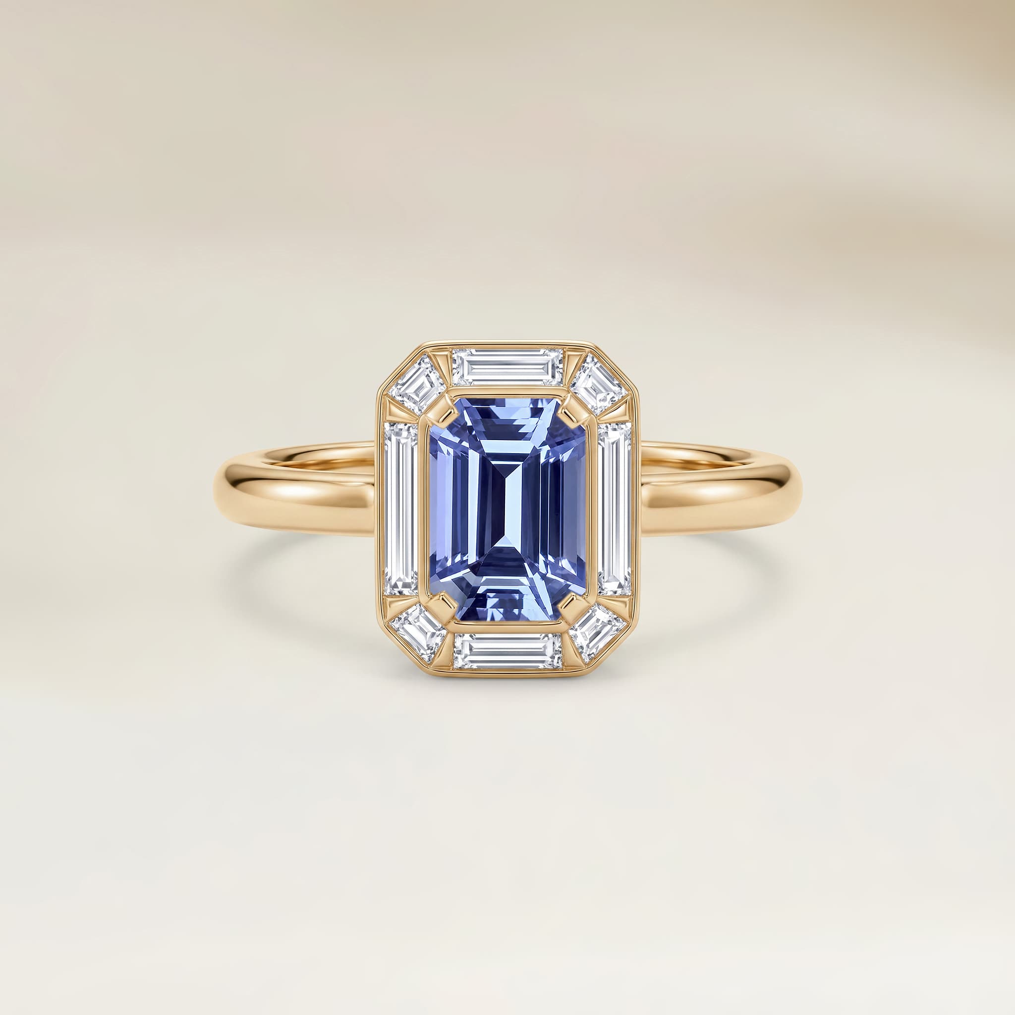 Bague Art Deco Saphir Bleu Rectangle de 1,84ct