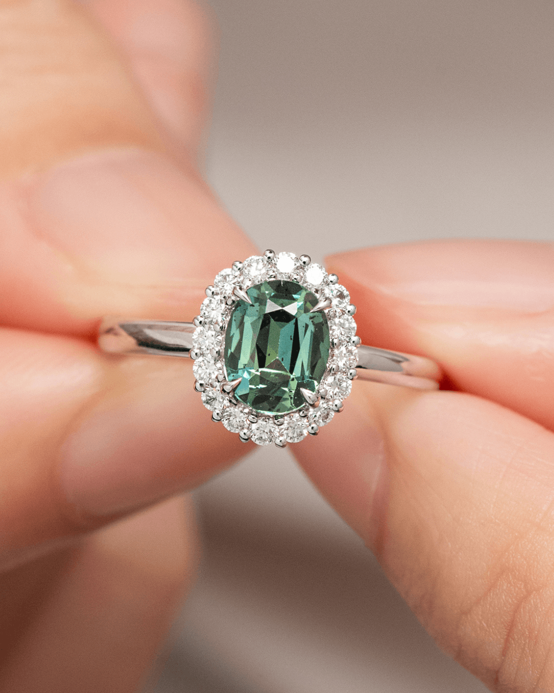 1.06ct Teal Sapphire White Gold Ring
