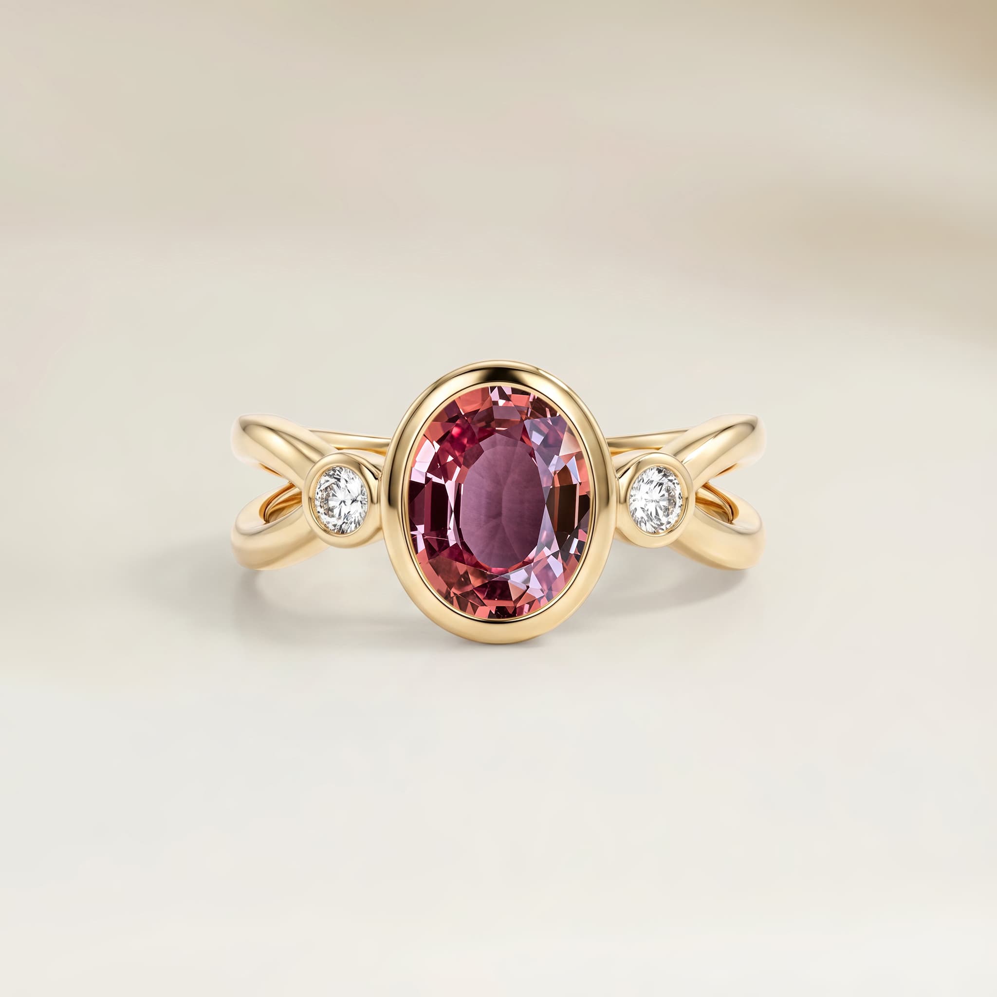 Bague Epaulé Saphir Padparadscha Ovale de 1,84ct