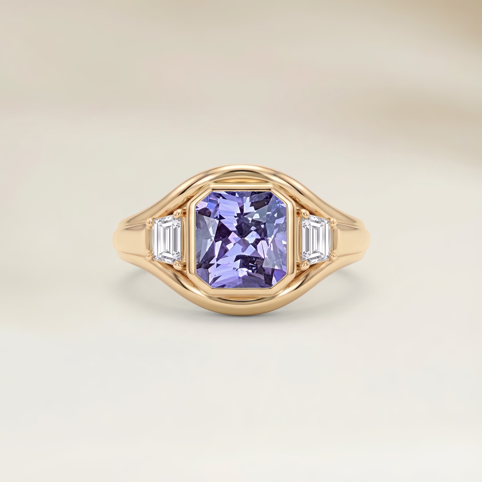 Bague Art Deco Saphir Violet Radiant de 1,62ct