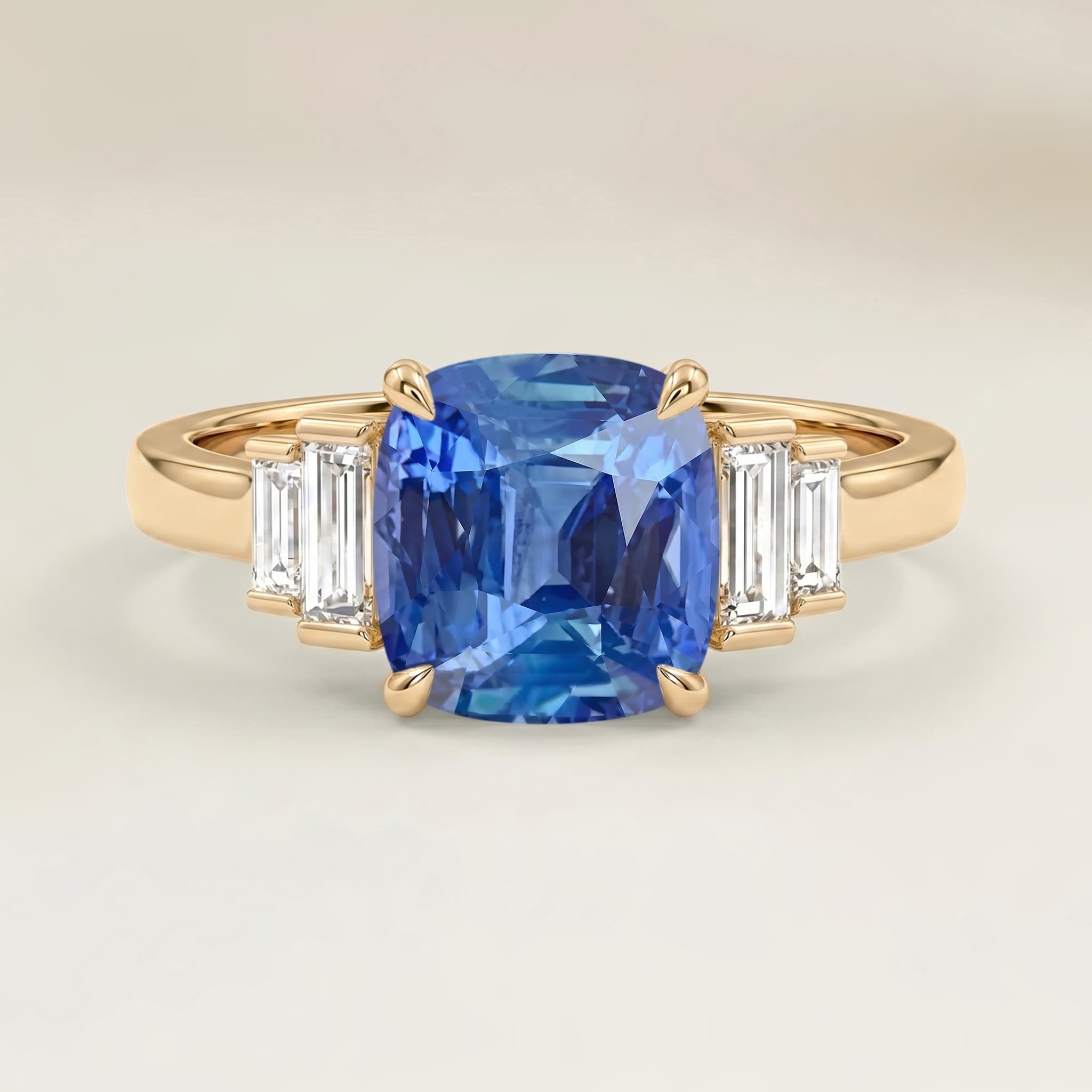 Bague Art Deco Saphir Bleu Coussin de 1,03ct