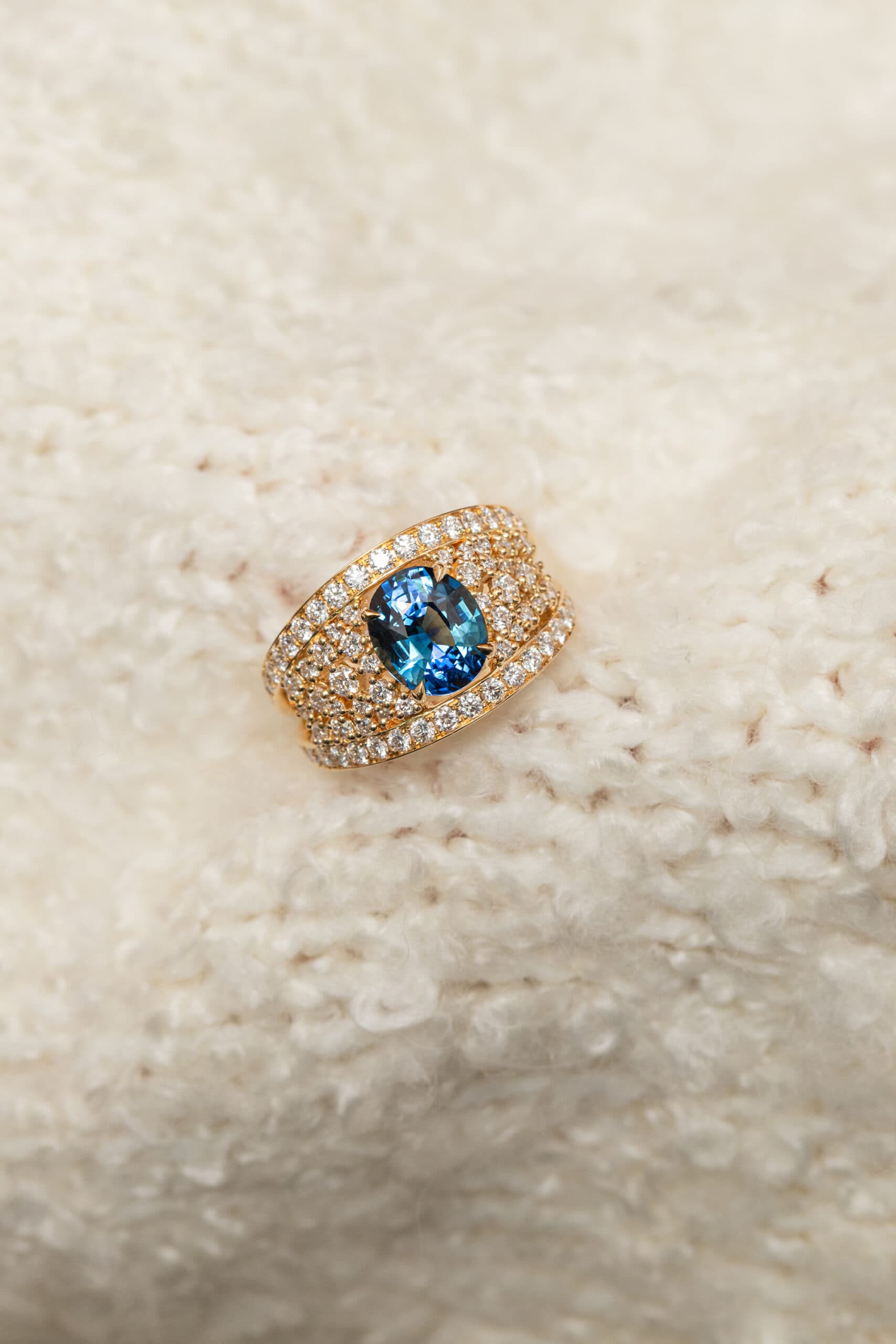 Bague saphir teal 2,04ct non-chauffe Or jaune