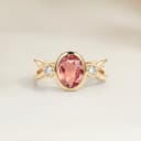 Bague Epaulé Saphir Padparadscha Ovale de 1,55ct