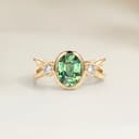 Bague Epaulé Saphir Vert Ovale de 1,14ct