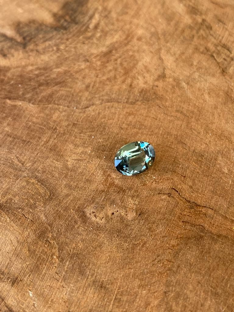 repère — tourmaline cuprifère